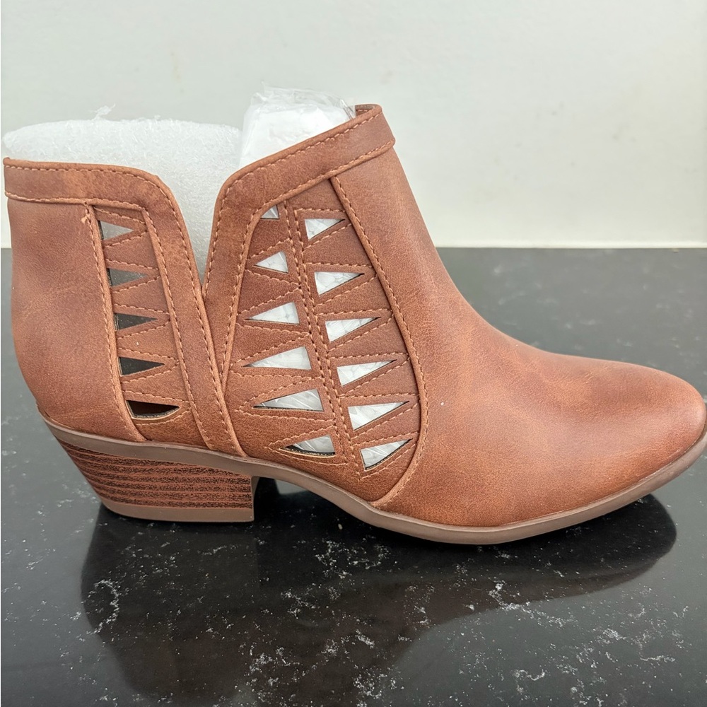 BRAND NEW Classic Tan Cutout Ankle Bootie - Women's Low Heel